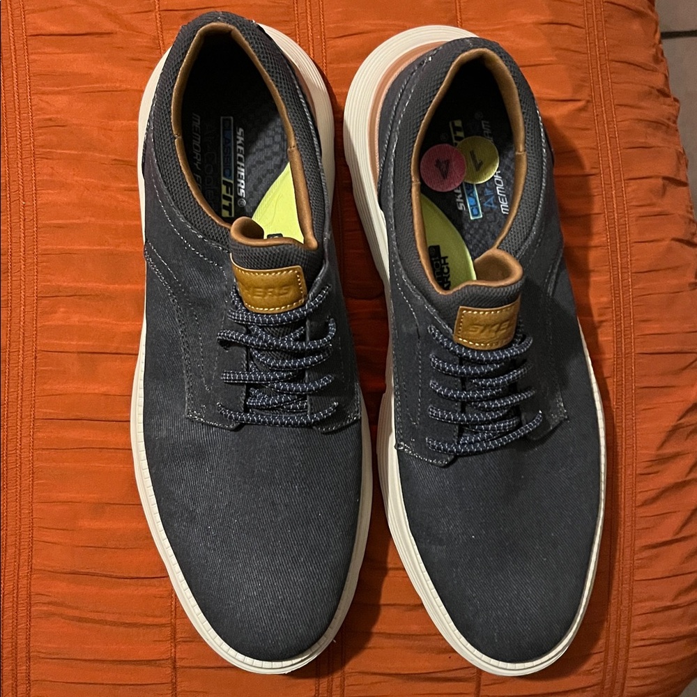 Skechers Charcoal Sneakers with Camel Highlights